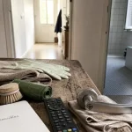 Entretien de la maison : kit de ménage et zones sensibles, poignée essuyée